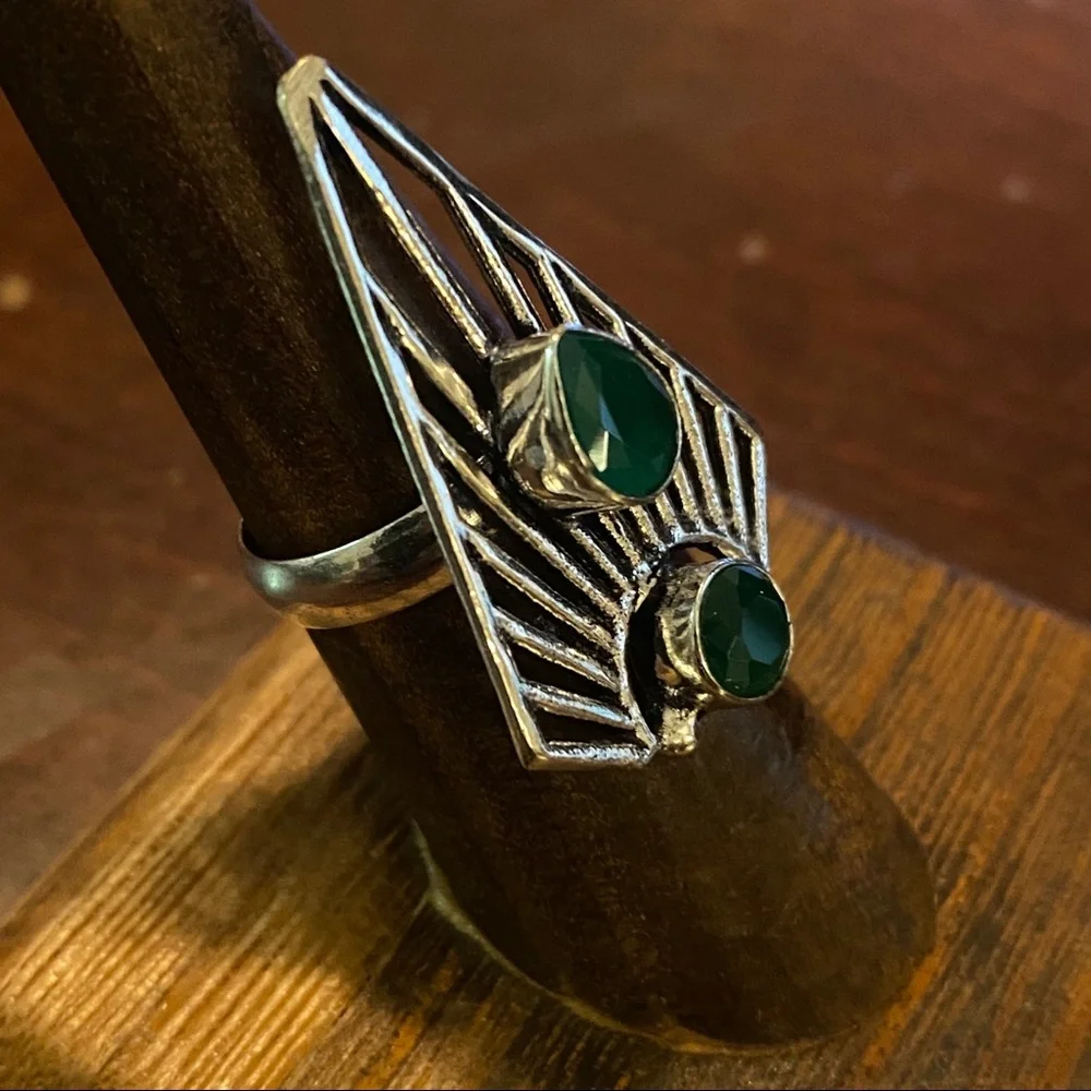 Lab‎ Emerald Sterling Silver Plated Arrow Ring,  Size 6